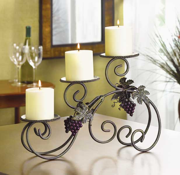 METAL GRAPES CANDLEHOLDER